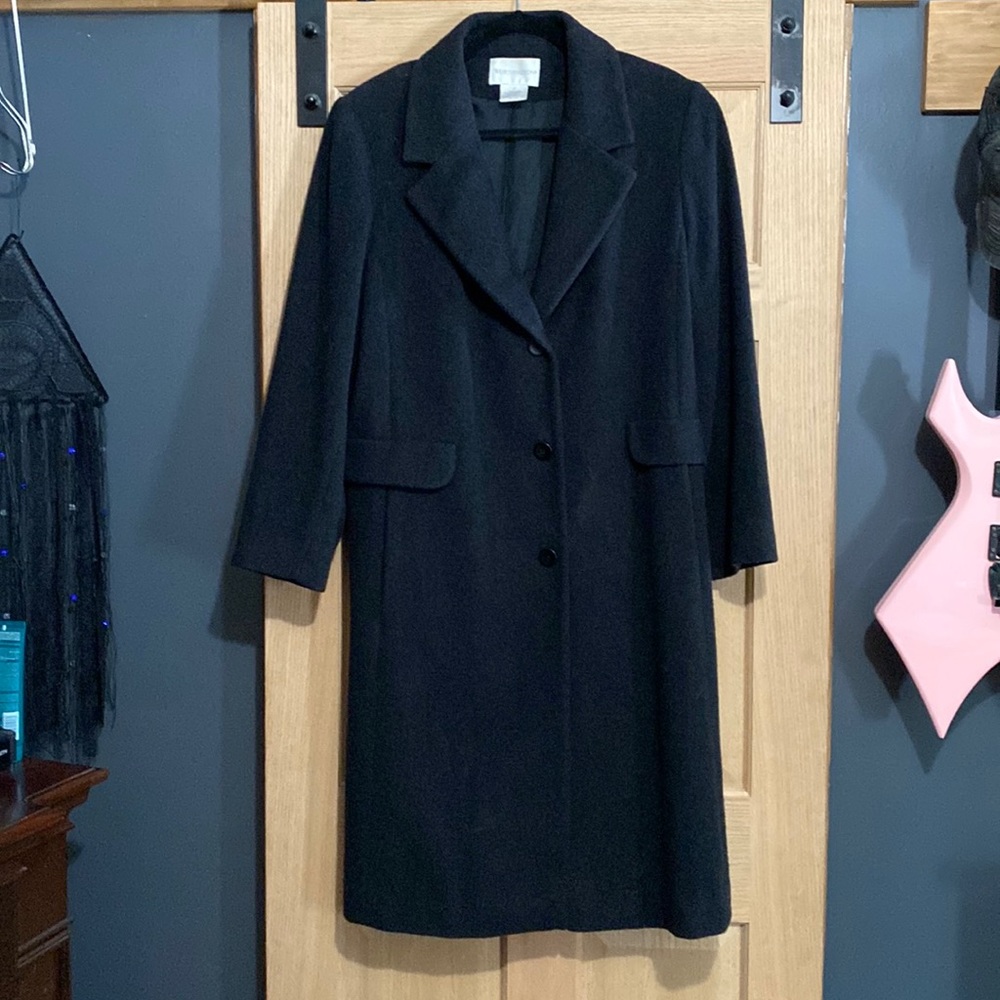Wool style coat very warm. Used to and from work.